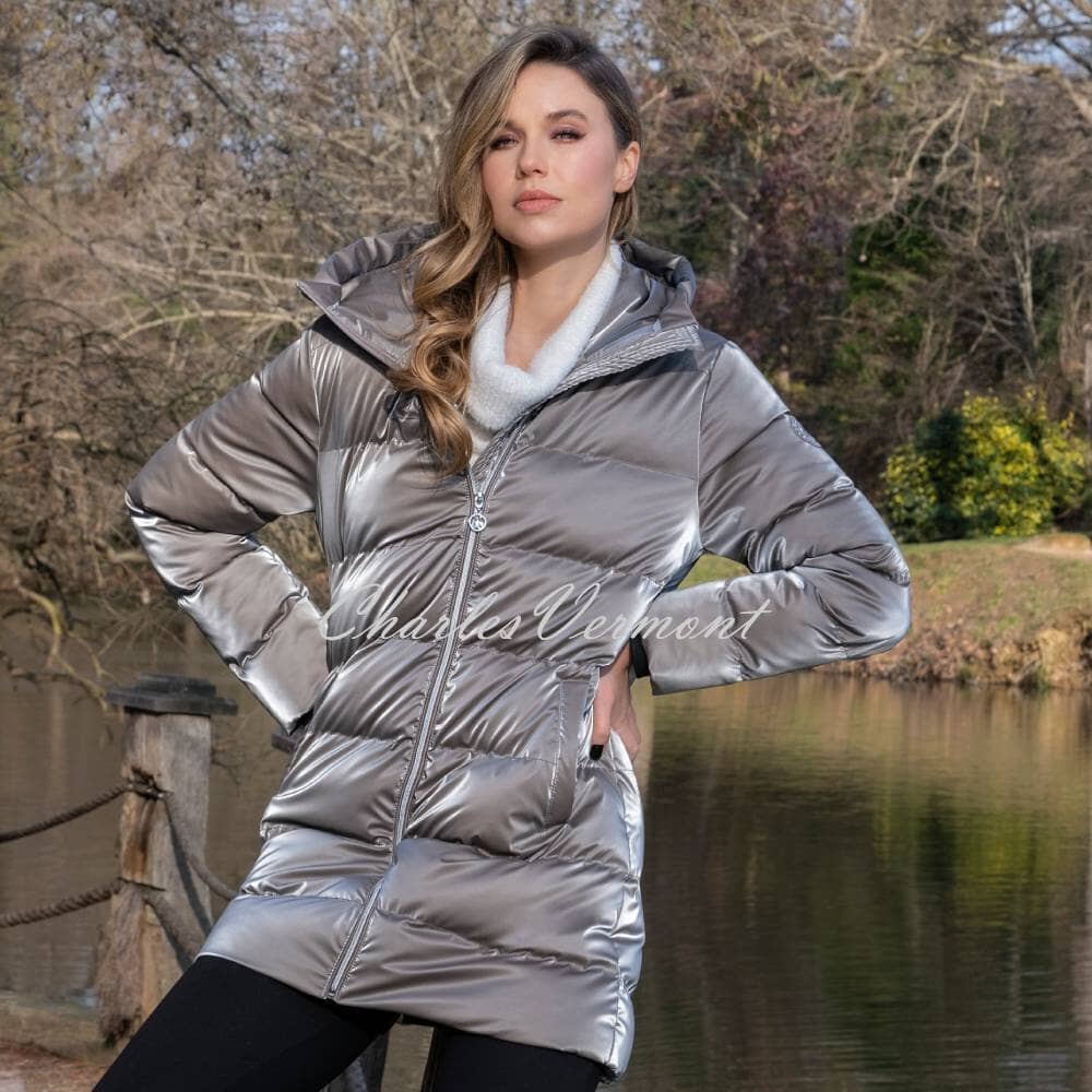 Silver on sale puffa coat