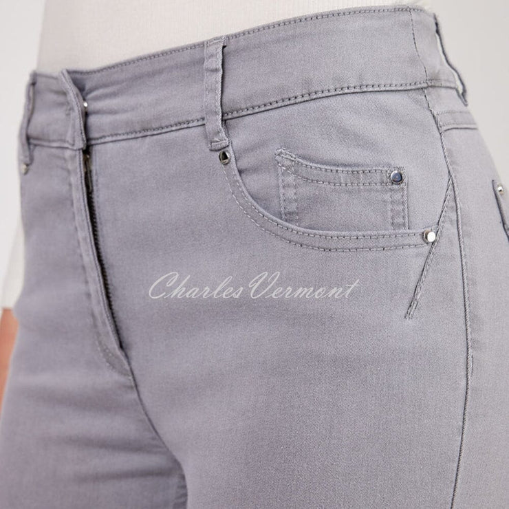 Robell Elena 09 - 7/8 Cropped Denim Jean 52533-5448-91 (Light Grey Denim)