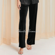 Tia Velvet Wide Leg Trouser - Style 71302-7395-90 (Black)