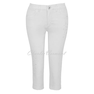 Dolcezza 'White is White' Cropped Straight Leg Jean with Stud Detail - Style 25193