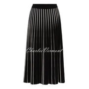 Marble Striped Pleated Knit Skirt - Style 7532-101 (Black / White)