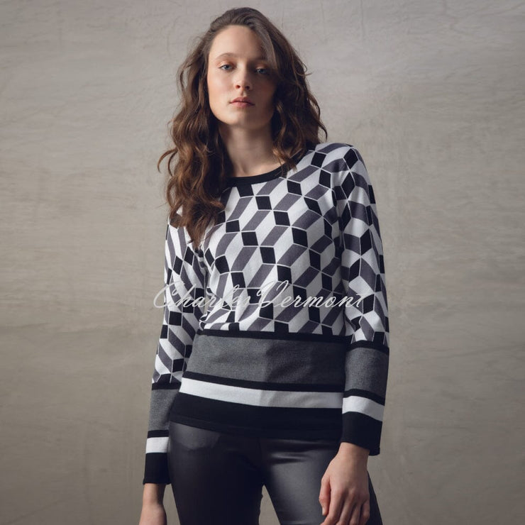 Marble Geometric Print Sweater - Style 7678-105 (Charcoal)