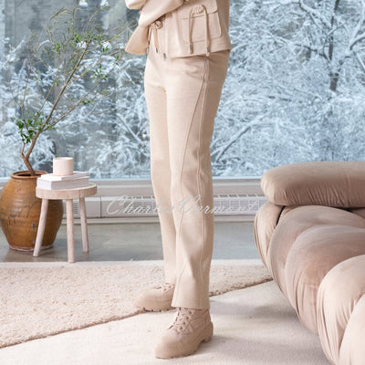 Alison Sheri Leisure Trouser - Style A44366 (Oatmeal)