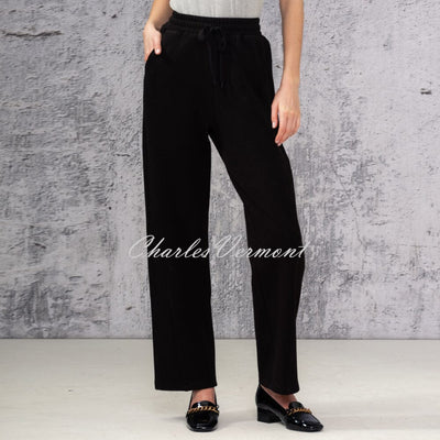 Alison Sheri Leisure Trouser - Style A44366 (Black)