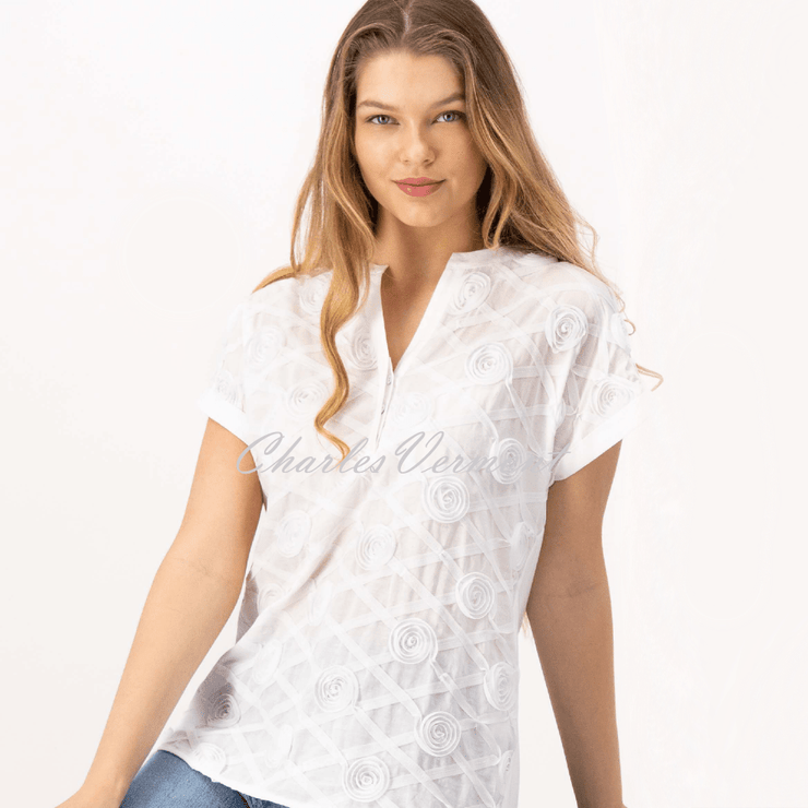 Just White Top – Style 43846