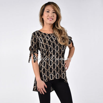 Frank Lyman Top – Style 213651